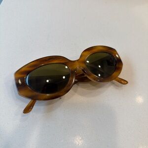 Tory Burch Sunglassess